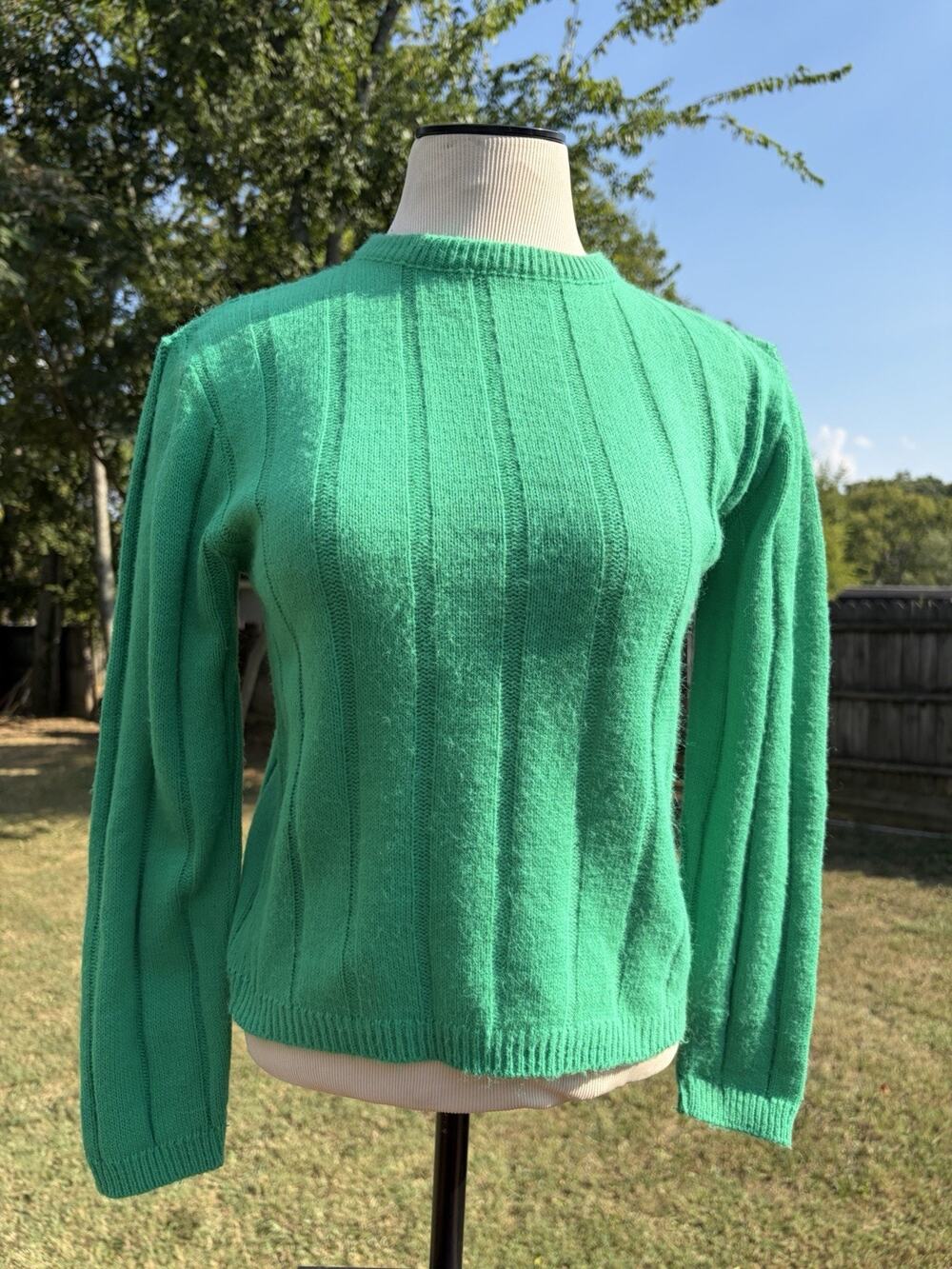 VTG 50βs/60βs Bobbie Brooks Orlon Acrylic Green Sweater Made In USA Small